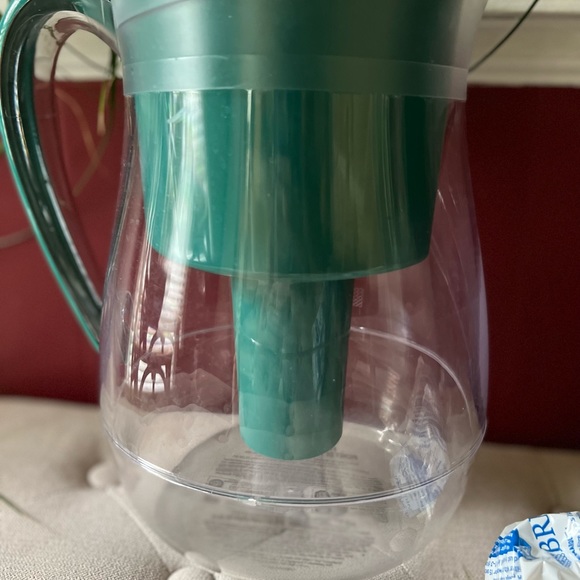 Brita Green Water Filter - Picture 2 of 7